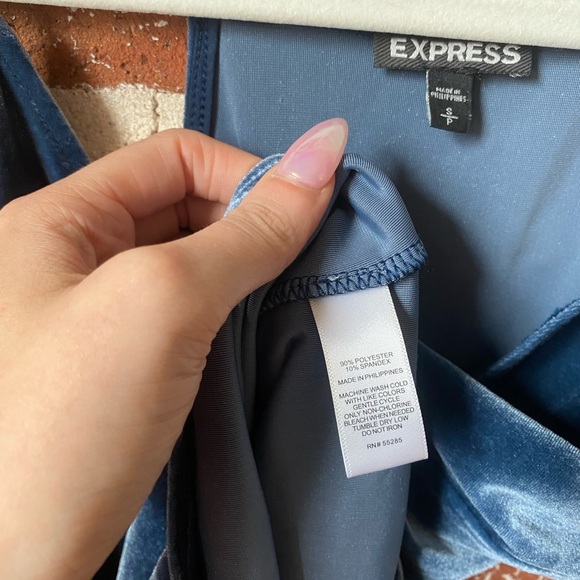 Express blue velvet bodysuit - Picture 5 of 5